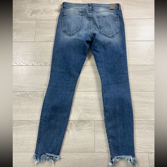 Hidden Jeans Mid Rise Distressed Raw Hem Skinny Jeans - Picture 3 of 14